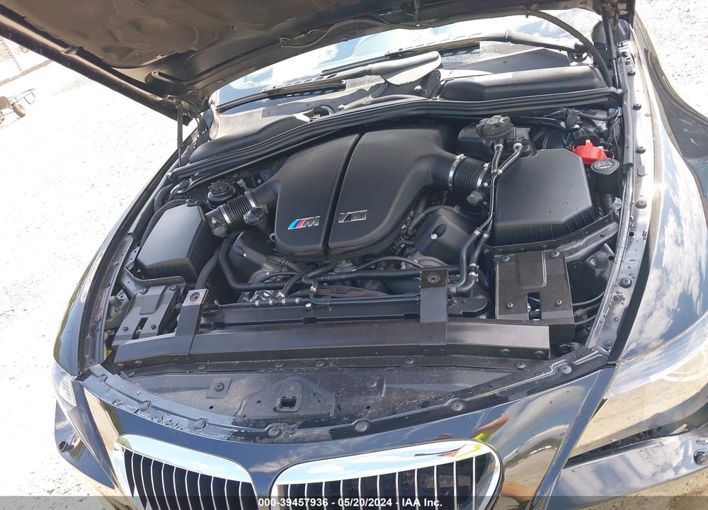 2007 BMW M6 VIN: WBSEH93537CY23758