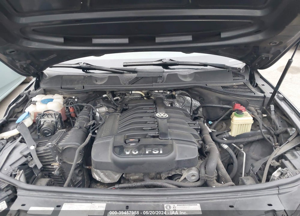 2012 VOLKSWAGEN TOUAREG VR6 LUX VIN: WVGEF9BP6CD009233