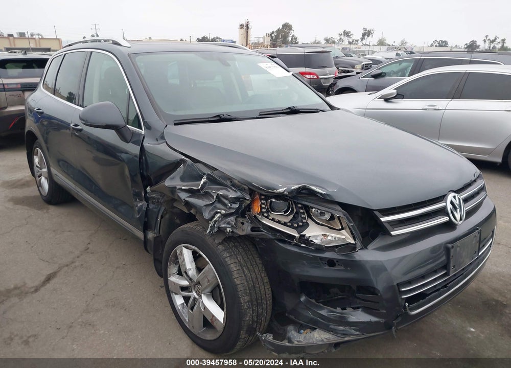 2012 VOLKSWAGEN TOUAREG VR6 LUX VIN: WVGEF9BP6CD009233