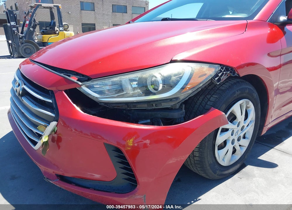2017 HYUNDAI ELANTRA SE VIN: 5NPD74LFXHH164245