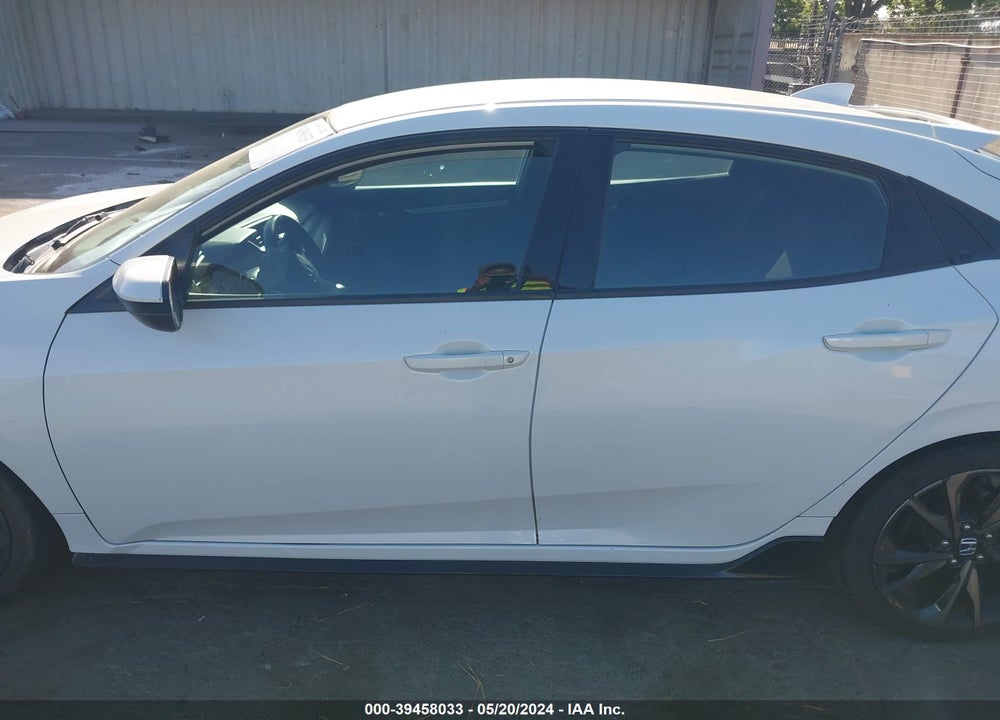 2018 HONDA CIVIC SPORT VIN: SHHFK7H49JU430468