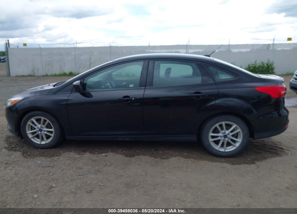 2018 FORD FOCUS SE VIN: 1FADP3FE5JL229409