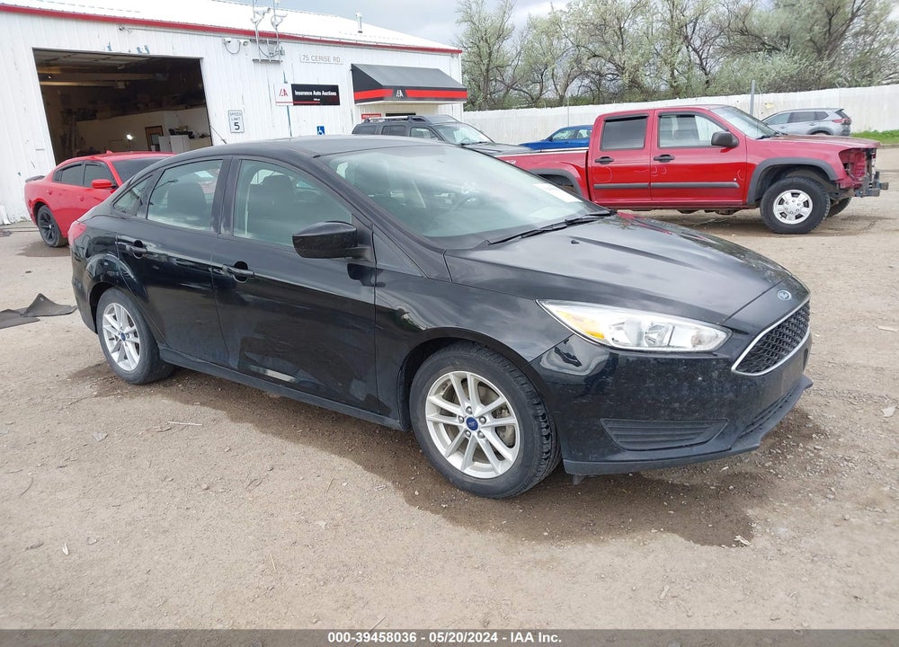 2018 FORD FOCUS SE VIN: 1FADP3FE5JL229409