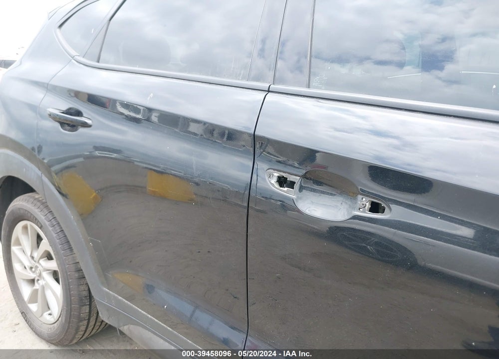 2016 HYUNDAI TUCSON SE VIN: KM8J3CA4XGU164000