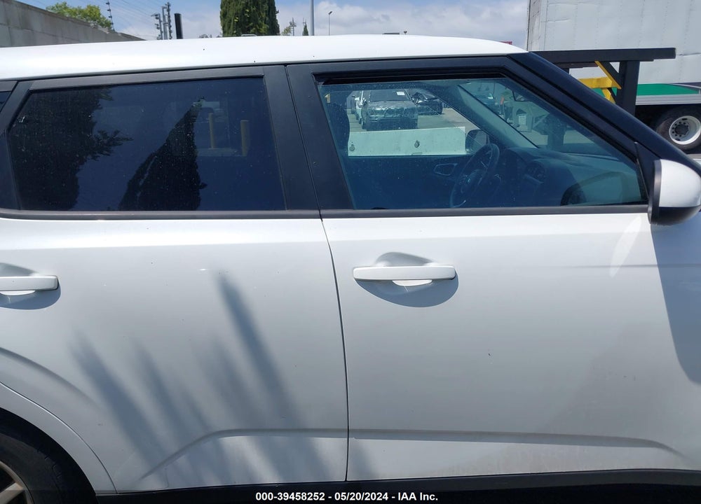 2021 KIA SOUL !/+/S VIN: KNDJ23AUXM7138420