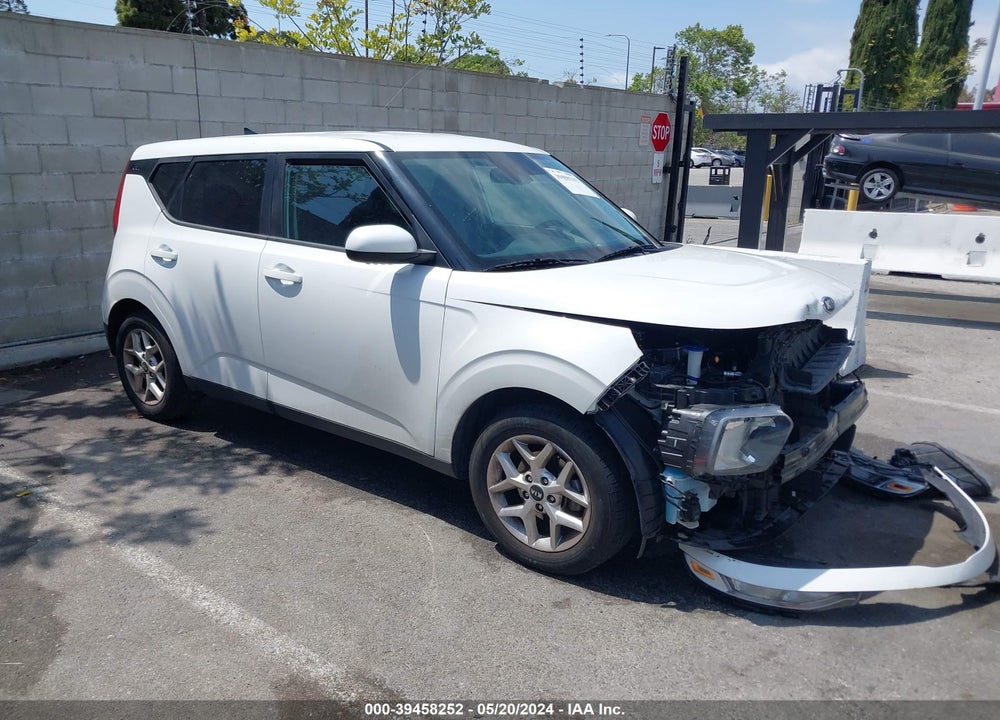 2021 KIA SOUL !/+/S VIN: KNDJ23AUXM7138420
