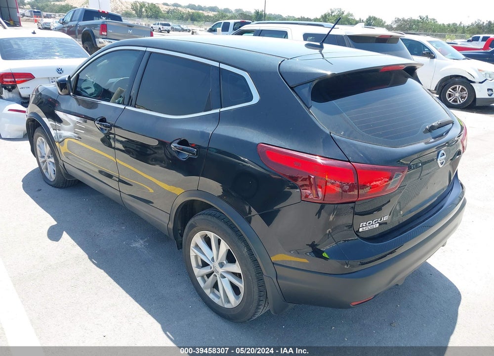 2018 NISSAN ROGUE SPORT S VIN: JN1BJ1CP7JW185928