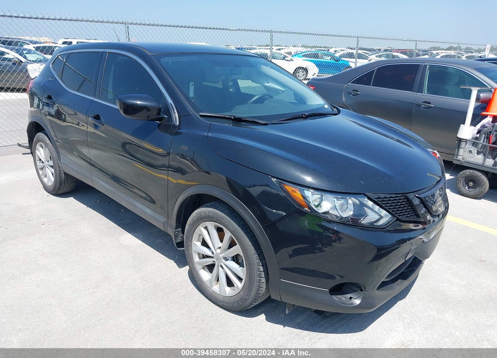 2018 NISSAN ROGUE SPORT S VIN: JN1BJ1CP7JW185928