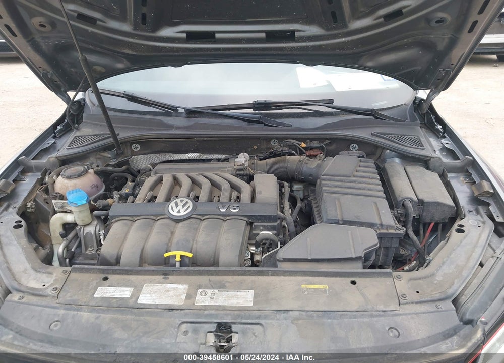2018 VOLKSWAGEN PASSAT 3.6L V6 GT VIN: 1VWBM7A33JC041346