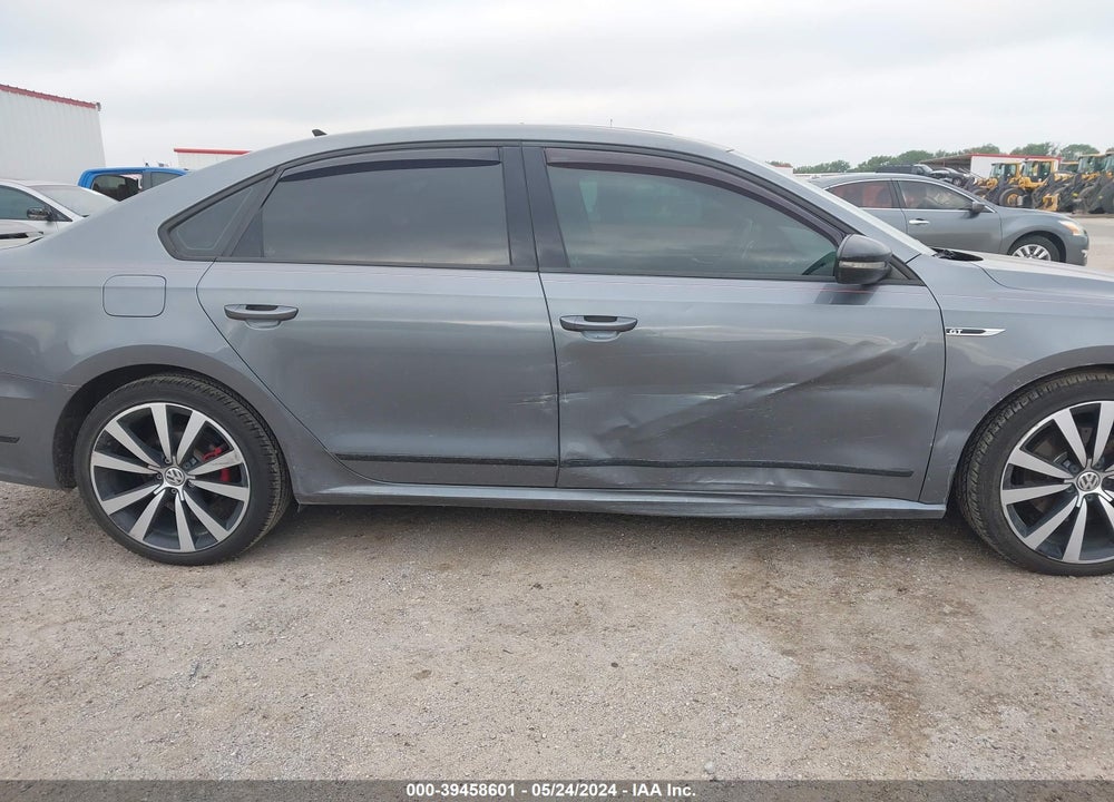 2018 VOLKSWAGEN PASSAT 3.6L V6 GT VIN: 1VWBM7A33JC041346