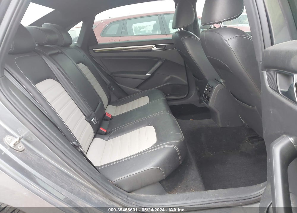 2018 VOLKSWAGEN PASSAT 3.6L V6 GT VIN: 1VWBM7A33JC041346