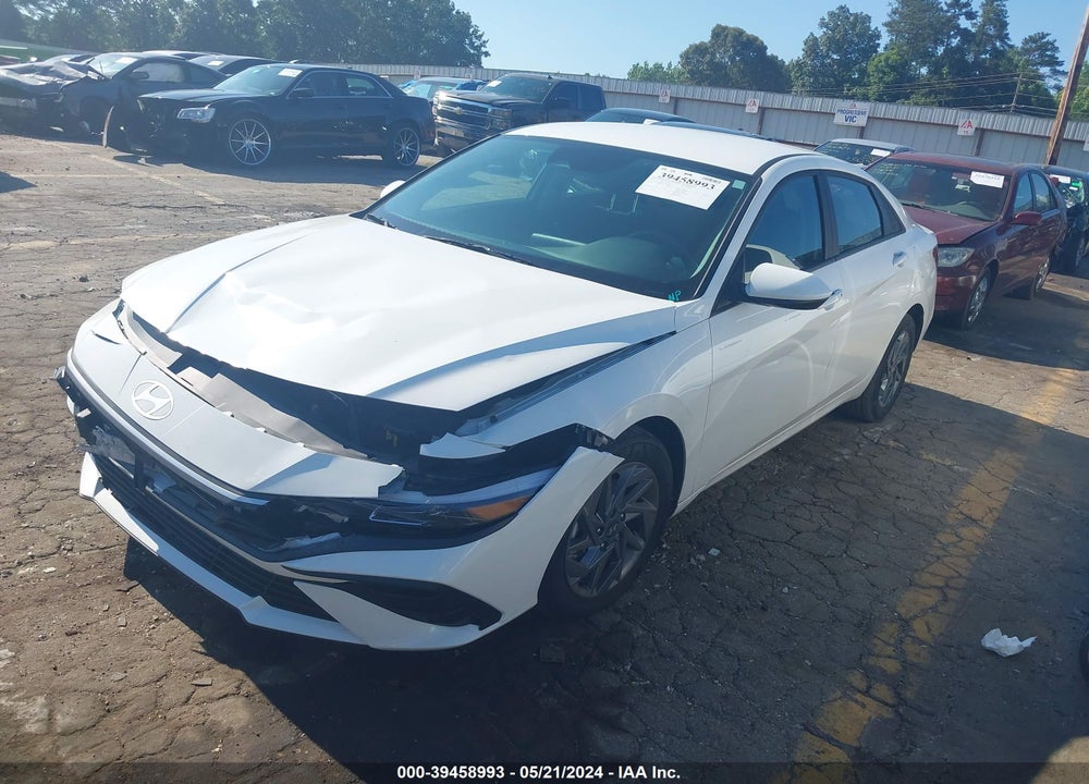 2024 HYUNDAI ELANTRA SEL VIN: KMHLM4DG6RU650890