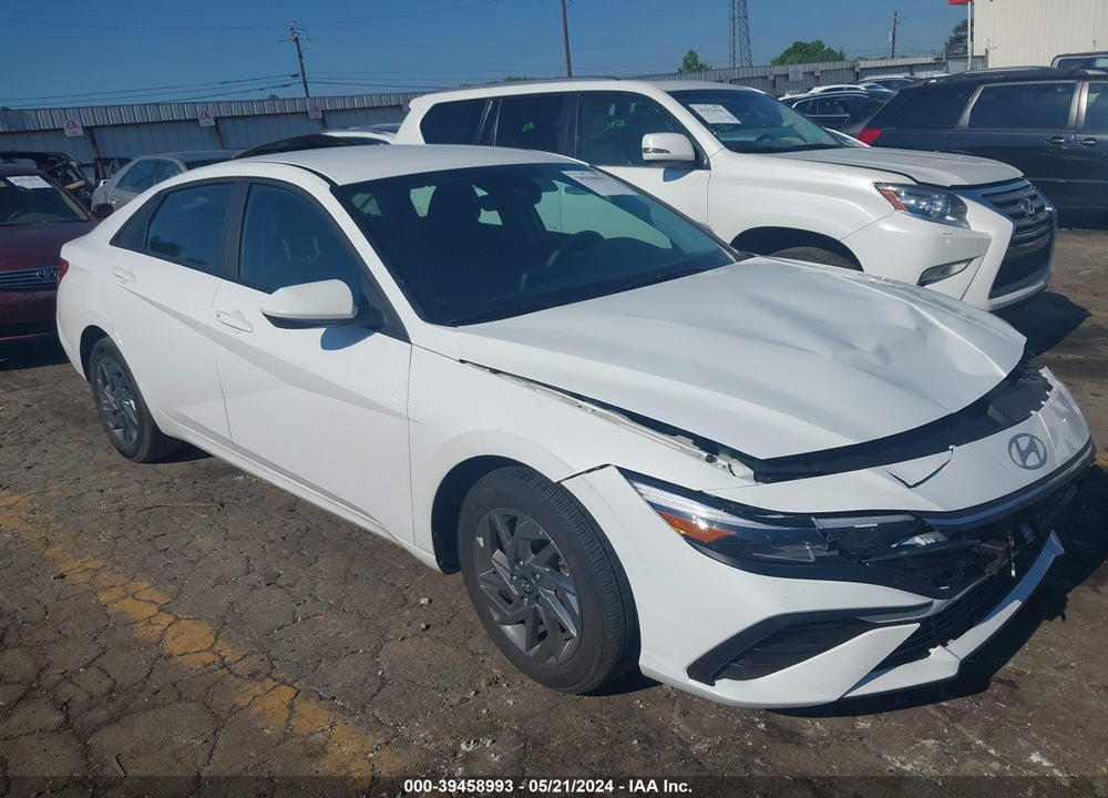 2024 HYUNDAI ELANTRA SEL VIN: KMHLM4DG6RU650890