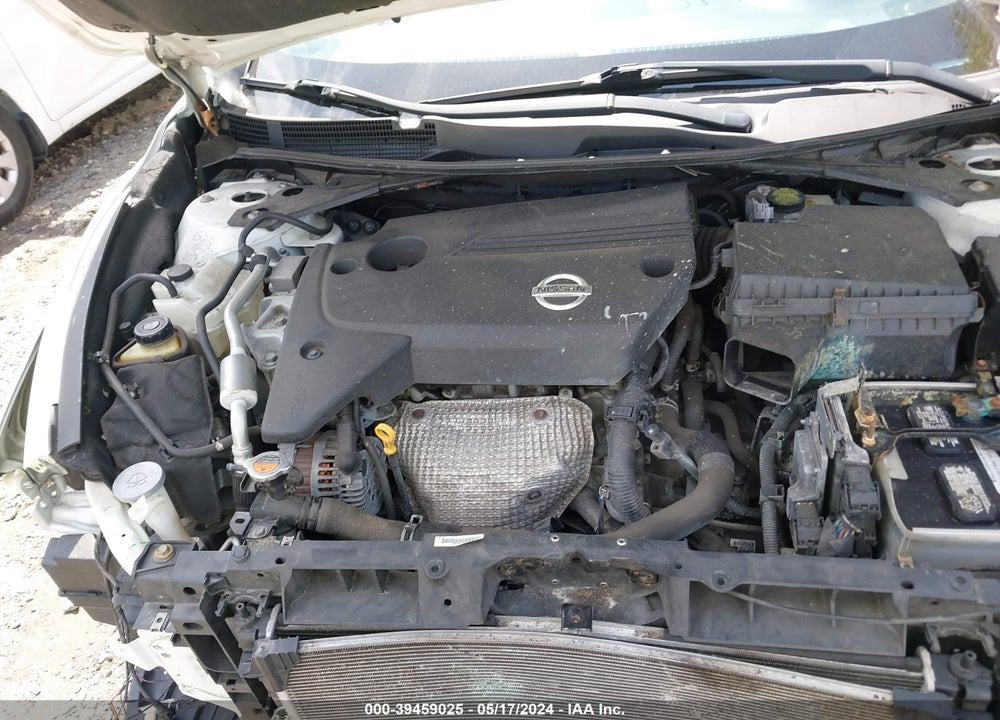 2015 NISSAN ALTIMA 2.5 SV VIN: 1N4AL3AP0FC114604