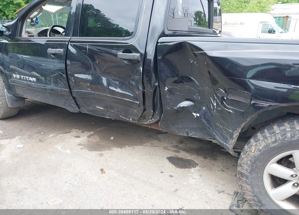 2008 NISSAN TITAN SE VIN: 1N6BA07G68N335428