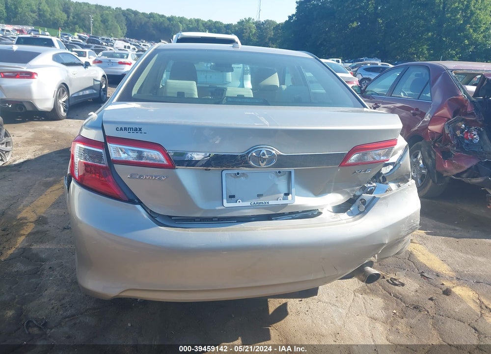 2014 TOYOTA CAMRY XLE VIN: 4T4BF1FK2ER419779