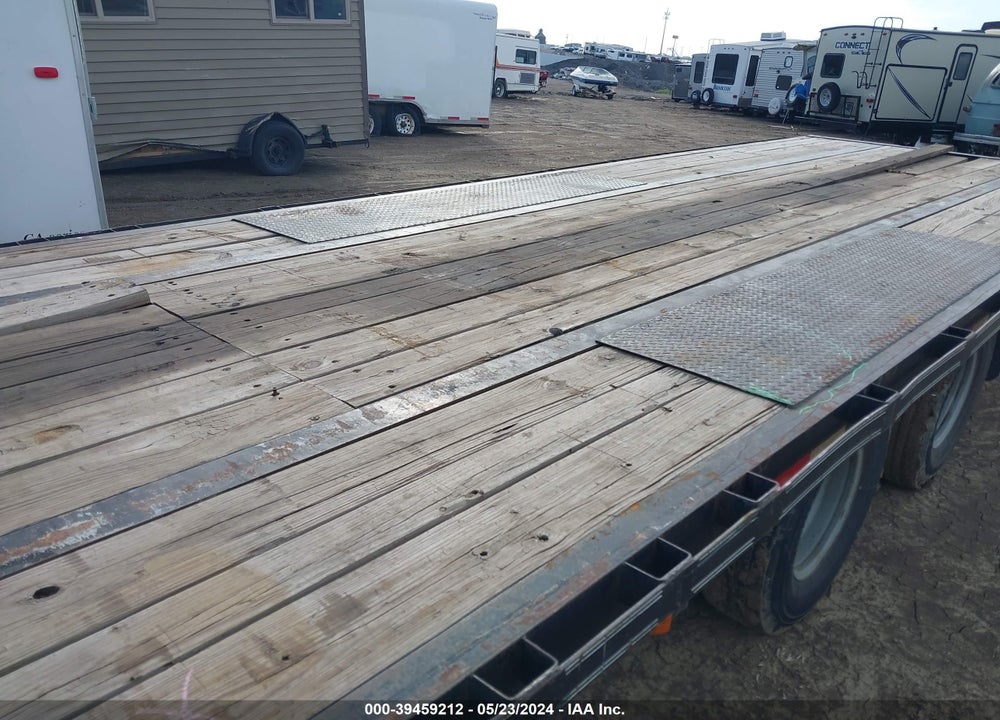 2017 GOOSENECK TRAILERS CUSTOM BUILT VIN: 1C9WF4027HS678045