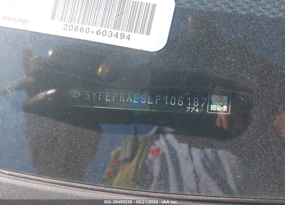2020 TOYOTA COROLLA LE VIN: 5YFEPRAE8LP106187