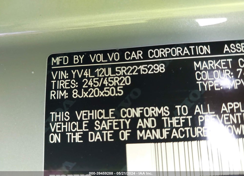 2024 VOLVO XC40 B5 PLUS DARK THEME VIN: YV4L12UL5R2215298