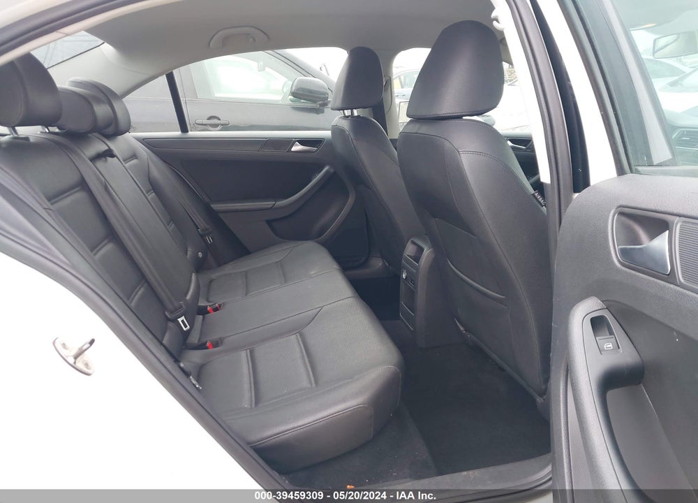 2012 VOLKSWAGEN JETTA 2.5L SE VIN: 3VWDP7AJ3CM428107