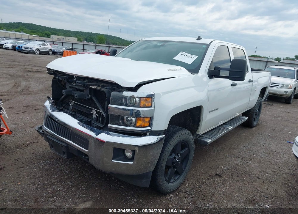 2015 CHEVROLET SILVERADO 2500HD LT VIN: 1GC1KVE81FF104965