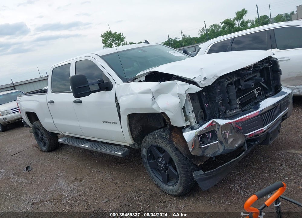 2015 CHEVROLET SILVERADO 2500HD LT VIN: 1GC1KVE81FF104965