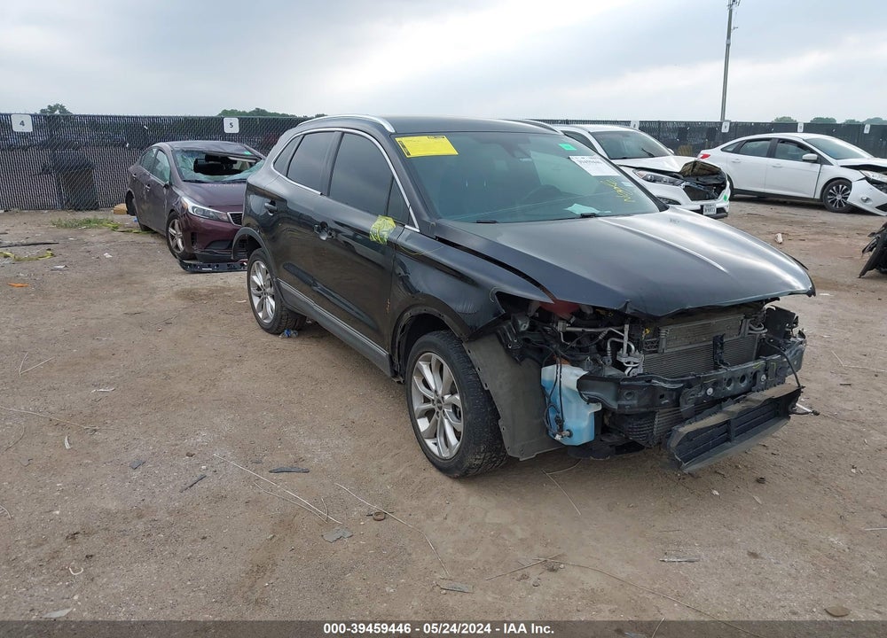 2019 LINCOLN MKC SELECT VIN: 5LMCJ2C92KUL25933
