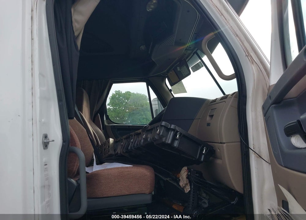 2016 FREIGHTLINER CASCADIA 125 VIN: 3AKJGLD60GSHC2511