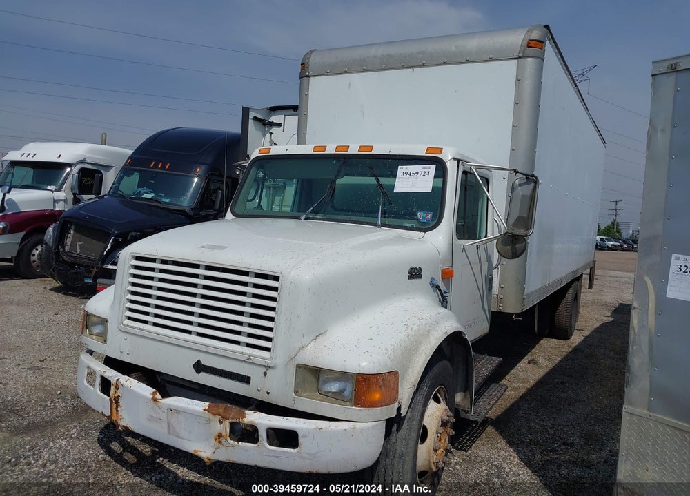1999 INTERNATIONAL 4000 4700 VIN: 1HTSCAAM2XH609077