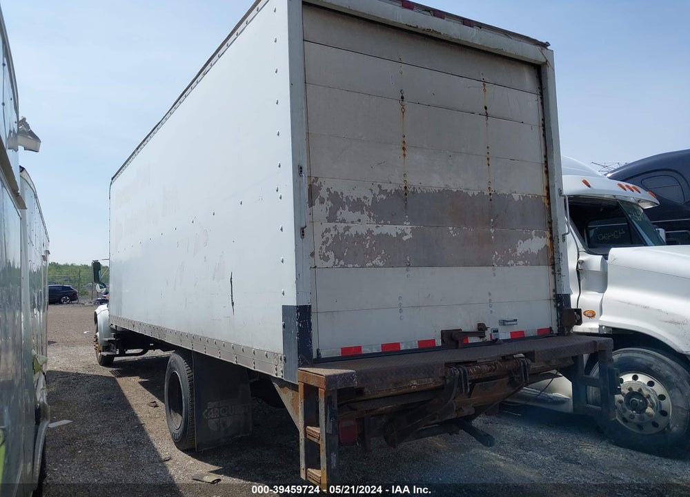 1999 INTERNATIONAL 4000 4700 VIN: 1HTSCAAM2XH609077