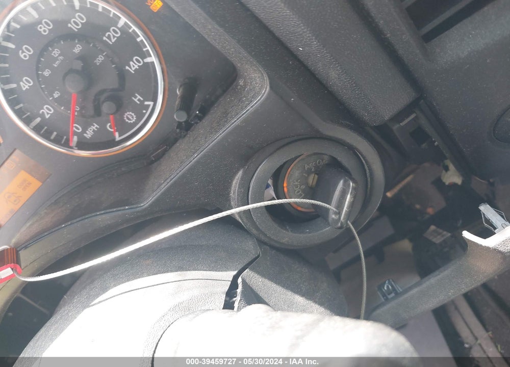 2010 NISSAN TITAN LE VIN: 1N6AA0EC8AN319670