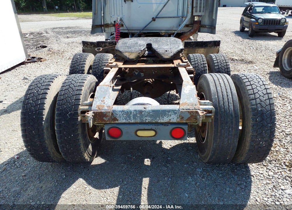 1989 WHITE/GMC AERO VIN: 4V1WDBJE7KN619478
