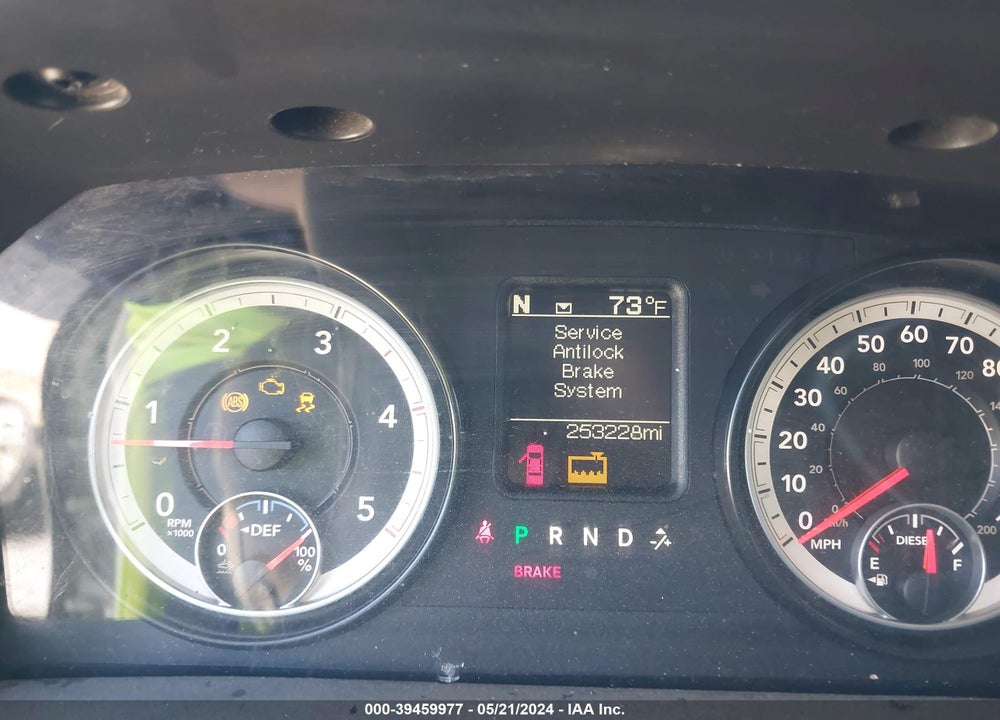 2014 RAM 3500 BIG HORN VIN: 3C63RRLL3EG298003