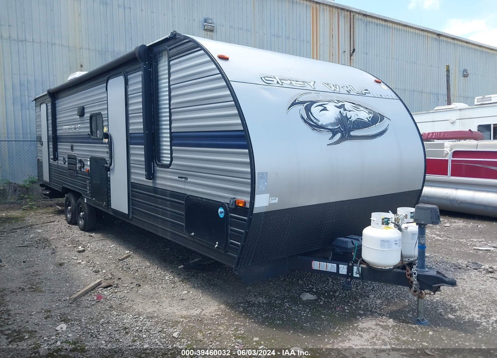 2019 FORETRAVEL MOTORHOME GREY WOLF VIN: 4X4TCKB29KK057927