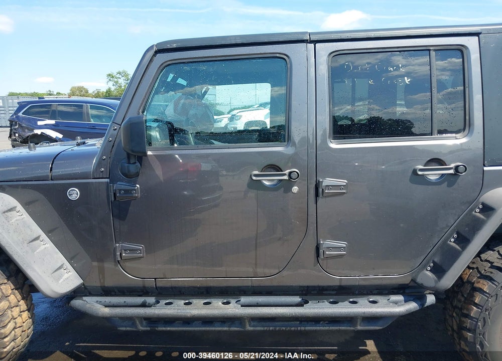 2016 JEEP WRANGLER UNLIMITED SPORT VIN: 1C4BJWDG8GL306212