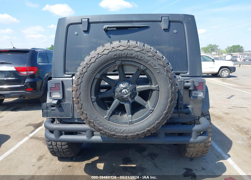 2016 JEEP WRANGLER UNLIMITED SPORT VIN: 1C4BJWDG8GL306212