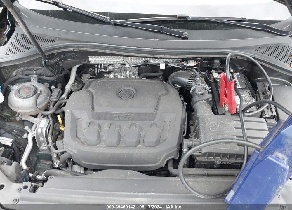 2019 VOLKSWAGEN TIGUAN VIN: 3VV2B7AX4KM131229