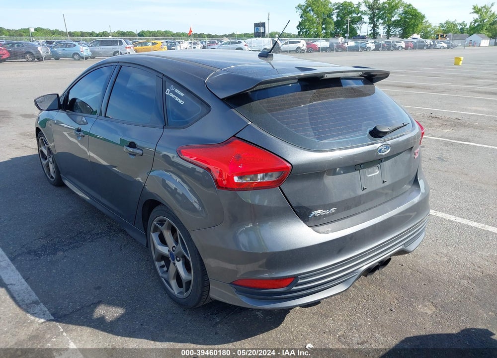 2016 FORD FOCUS ST VIN: 1FADP3L98GL385007