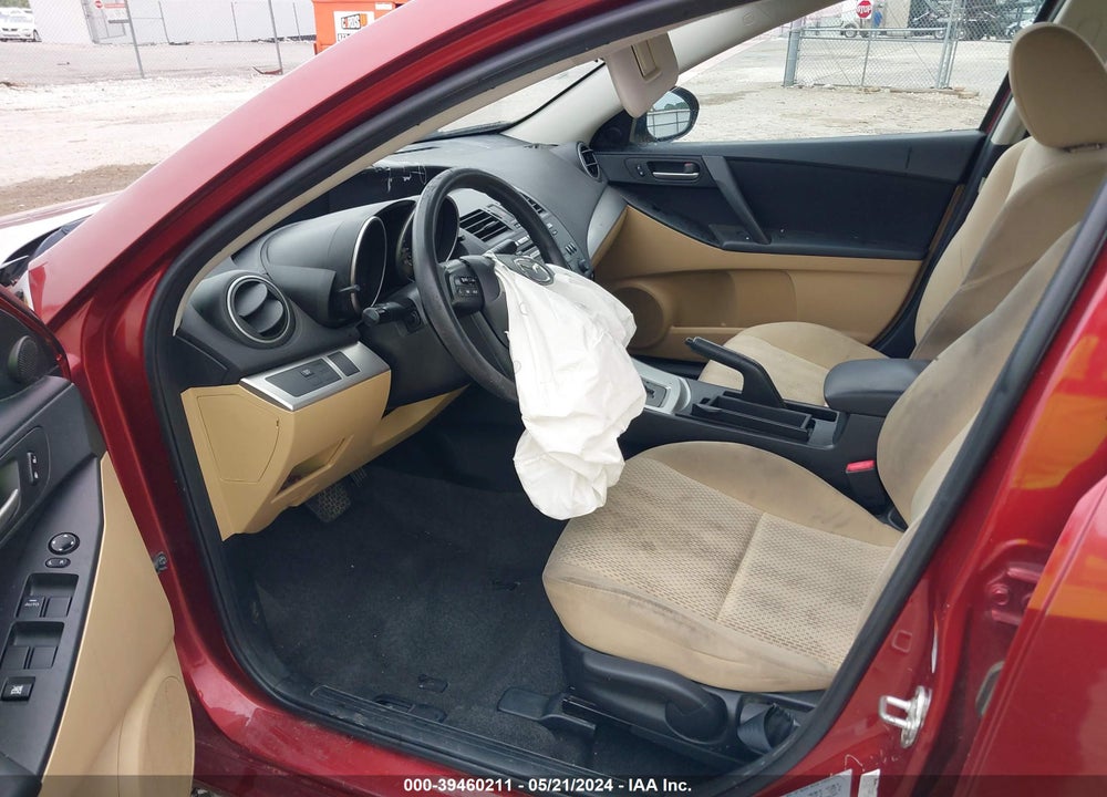 2011 MAZDA 3 I TOURING VIN: JM1BL1VF8B1499131