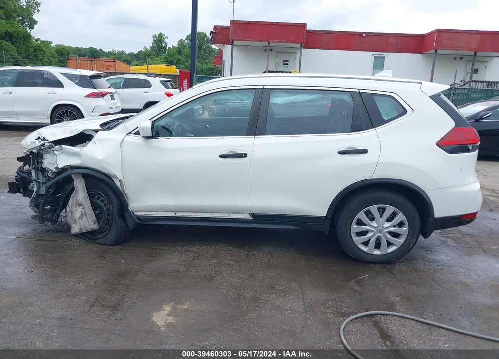 2017 NISSAN ROGUE S VIN: JN8AT2MV3HW013917