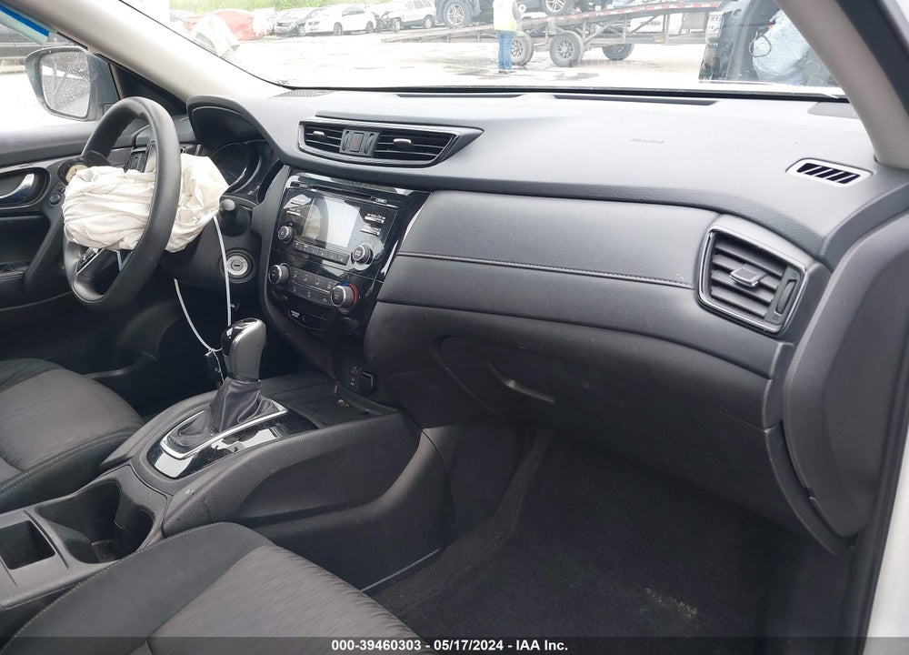 2017 NISSAN ROGUE S VIN: JN8AT2MV3HW013917