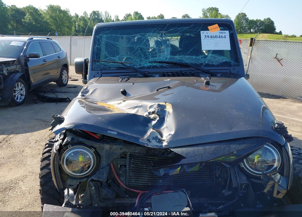 2016 JEEP WRANGLER UNLIMITED SAHARA VIN: 1C4HJWEG1GL249151