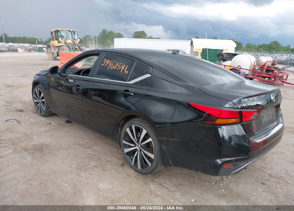 2022 NISSAN ALTIMA SR FWD VIN: 1N4BL4CV2NN371885