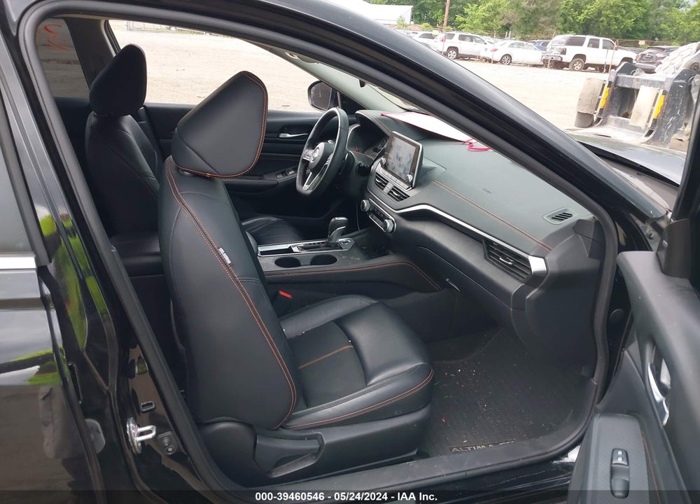 2022 NISSAN ALTIMA SR FWD VIN: 1N4BL4CV2NN371885