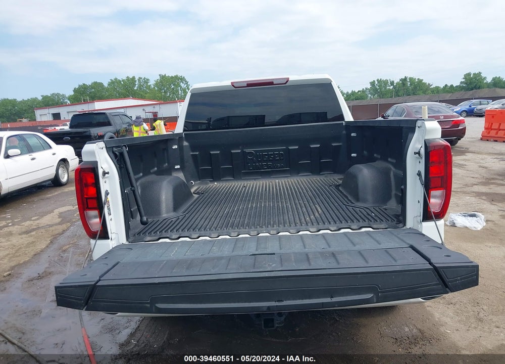 2022 GMC SIERRA 1500 LIMITED 2WD DOUBLE CAB STANDARD BOX ELEVATION VIN: 1GTR8CEK8NZ225605