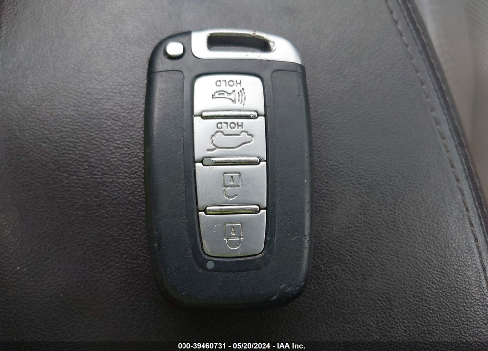 2013 HYUNDAI TUCSON LIMITED VIN: KM8JU3AC5DU675243