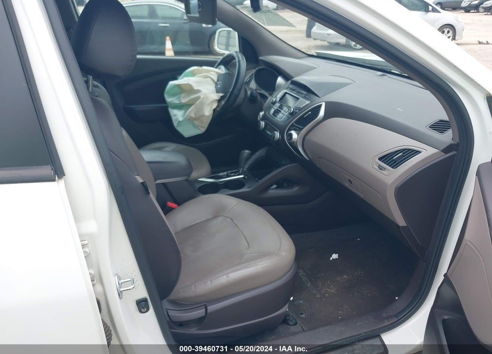 2013 HYUNDAI TUCSON LIMITED VIN: KM8JU3AC5DU675243