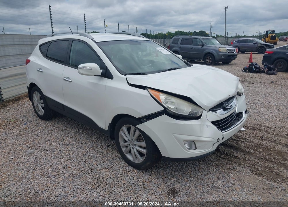 2013 HYUNDAI TUCSON LIMITED VIN: KM8JU3AC5DU675243
