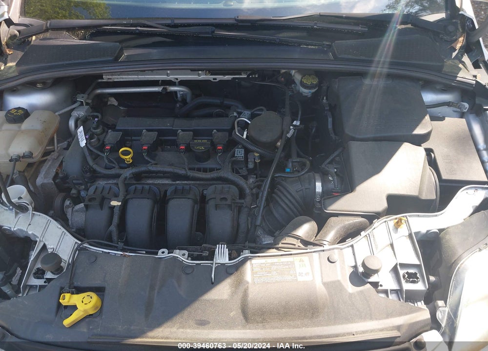 2014 FORD FOCUS SE VIN: 1FADP3F26EL152092