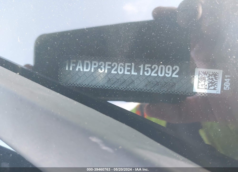2014 FORD FOCUS SE VIN: 1FADP3F26EL152092